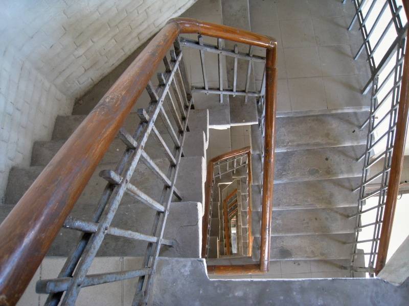 Chrm sv. Sofie - schody na veu