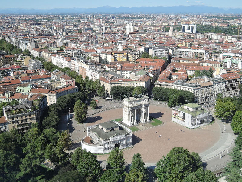 Torre Branca - vhad na Piazza Sempione - Arco della Pace