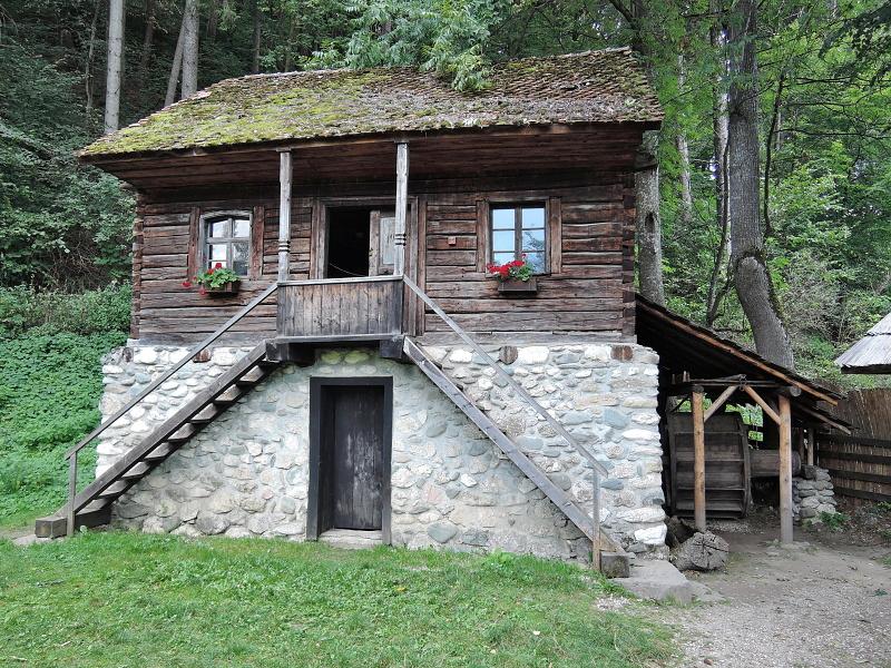 Skanzen pod hradom Bran