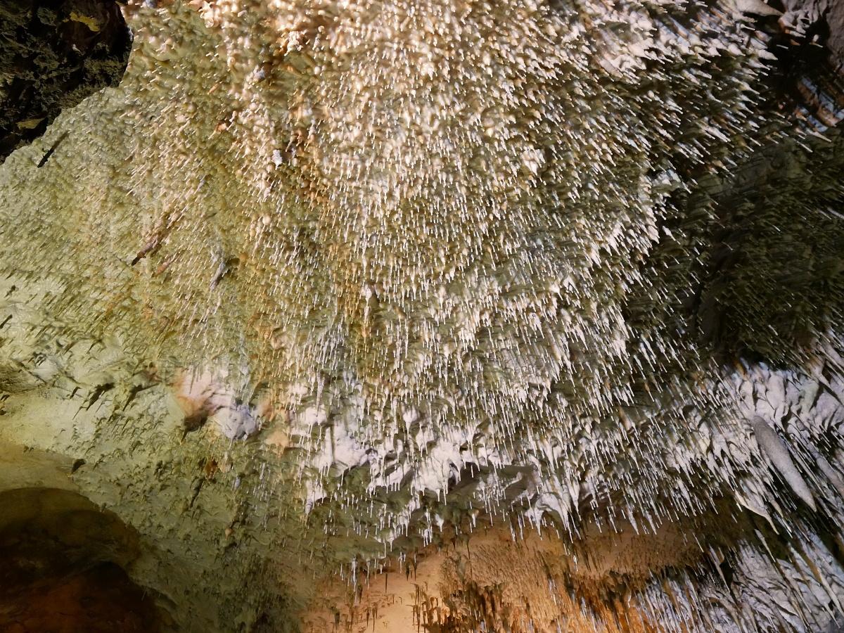 Jasovsk jaskya - sintrov vzdoba