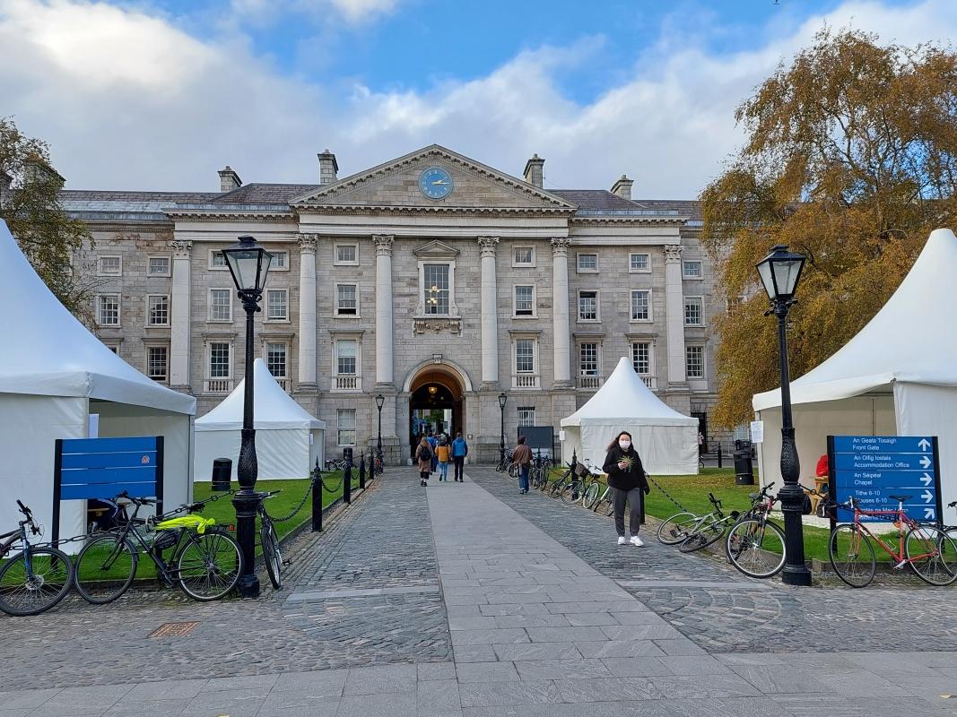 Trinity College - hlavn vstup