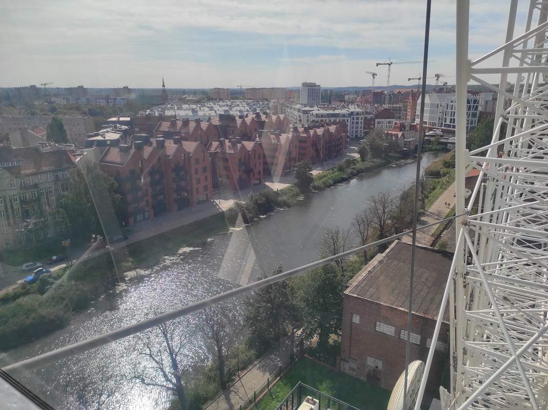 Výhľad z Amber Sky na Gdaňsk