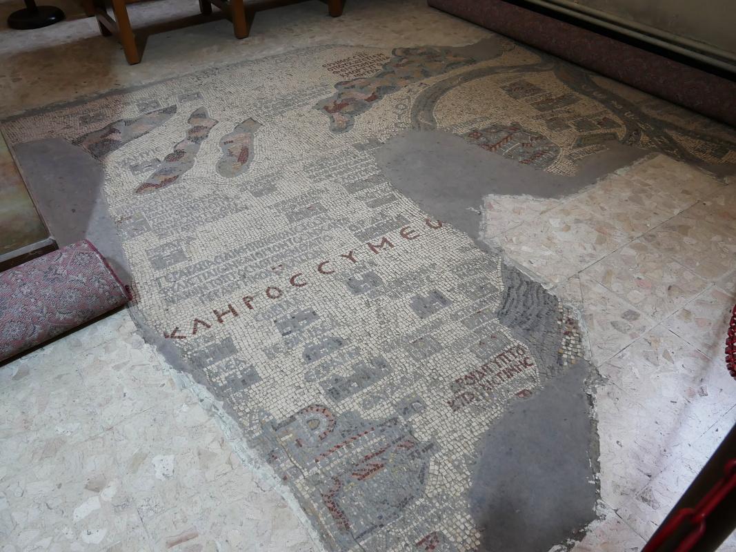 Madaba - mapa Svtej zeme na podlahe kostola sv. Juraja