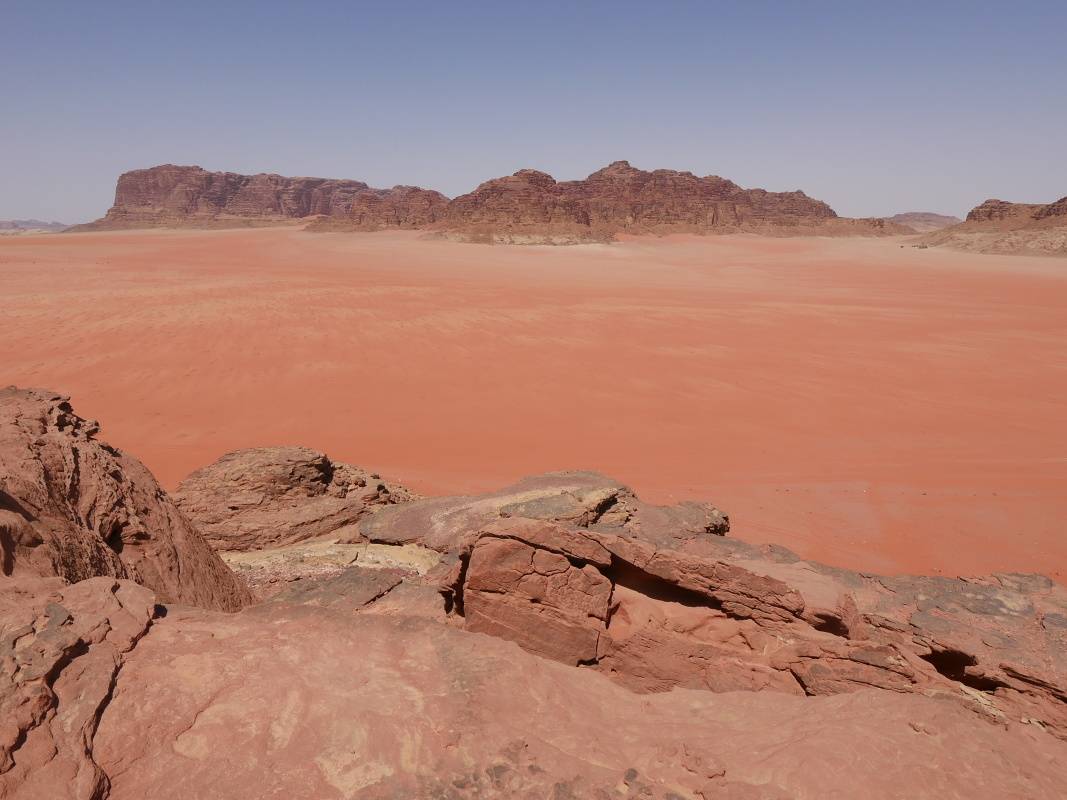 Výhľad zo skaly nad Veľkou červenou dunou