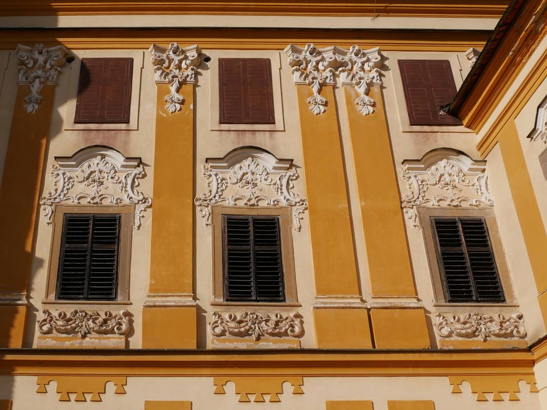 Kaštieľ Markušovce - maľované falošné okná