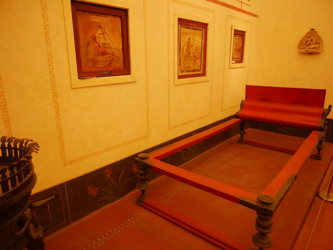 Tajn kabinet, erotick fresky a predmety z Pompej a Herculanea