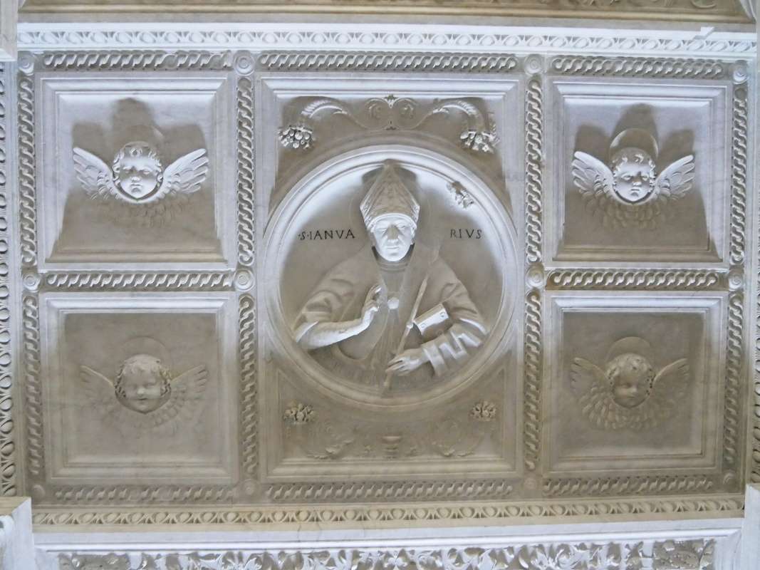 Neapolsk katedrla - krypta san Gennara, strop