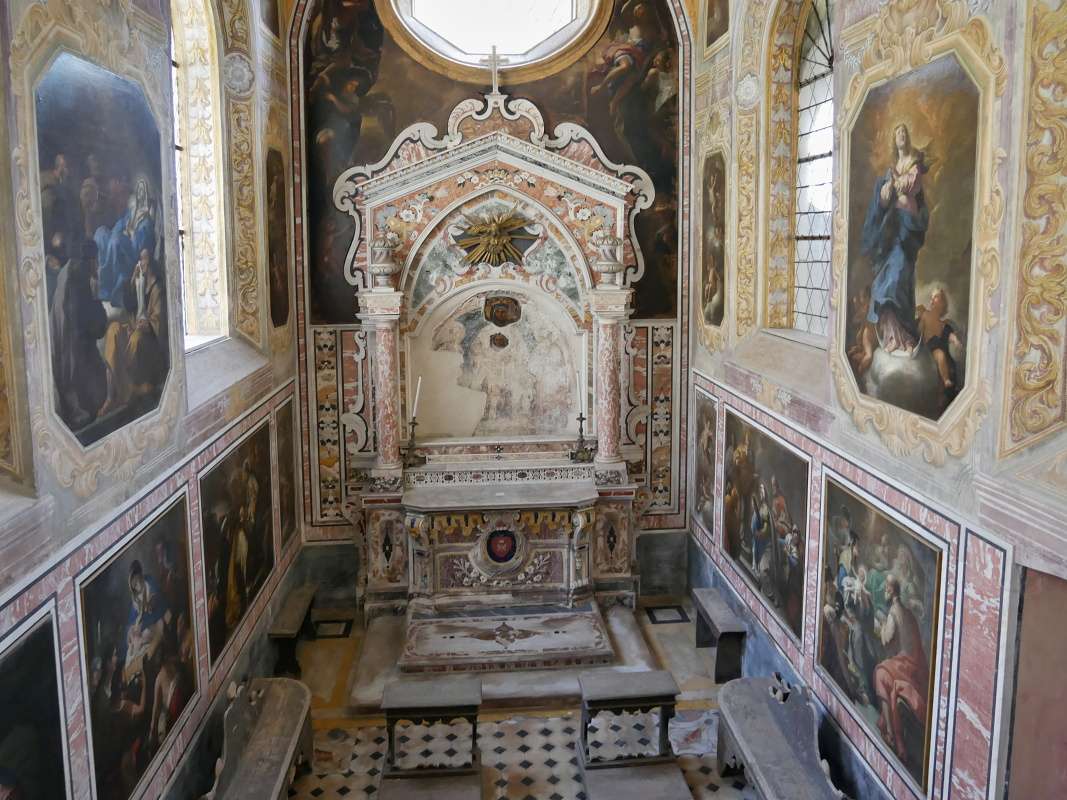Kltor San Gregorio Armeno - Kaplnka Panny Mrie z Hydry