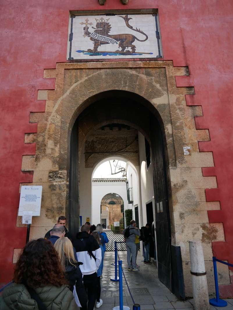 Levia brna (Porta del Len) - vstup do Alcazaru