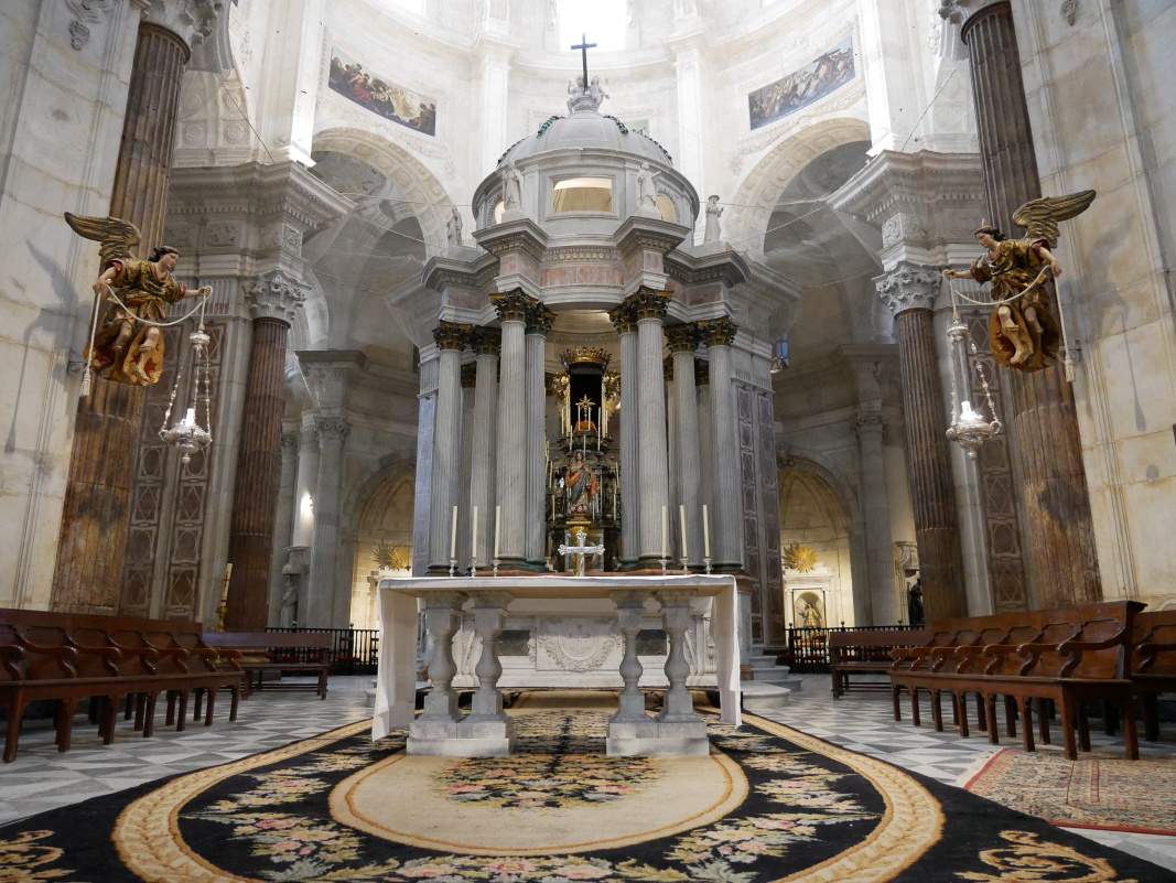 Katedrla v Cdize - hlavn oltr