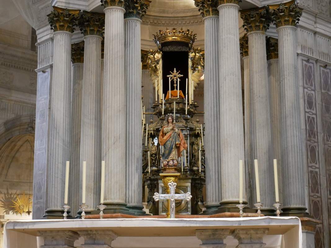 Katedrla v Cdize - hlavn oltr