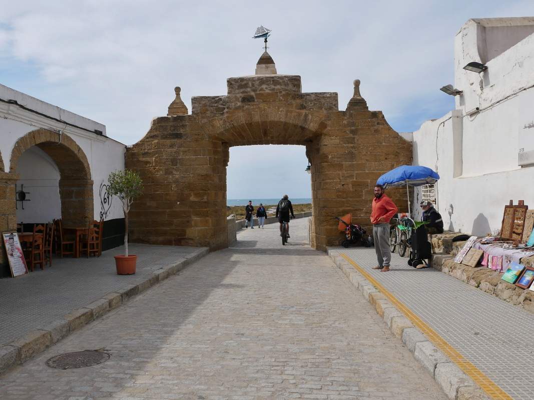 Puerta La Caleta - brna na pl La Caleta