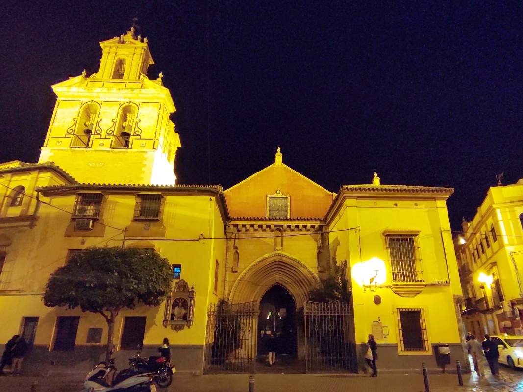 Non Sevilla - Kostol San Juan de la Palma