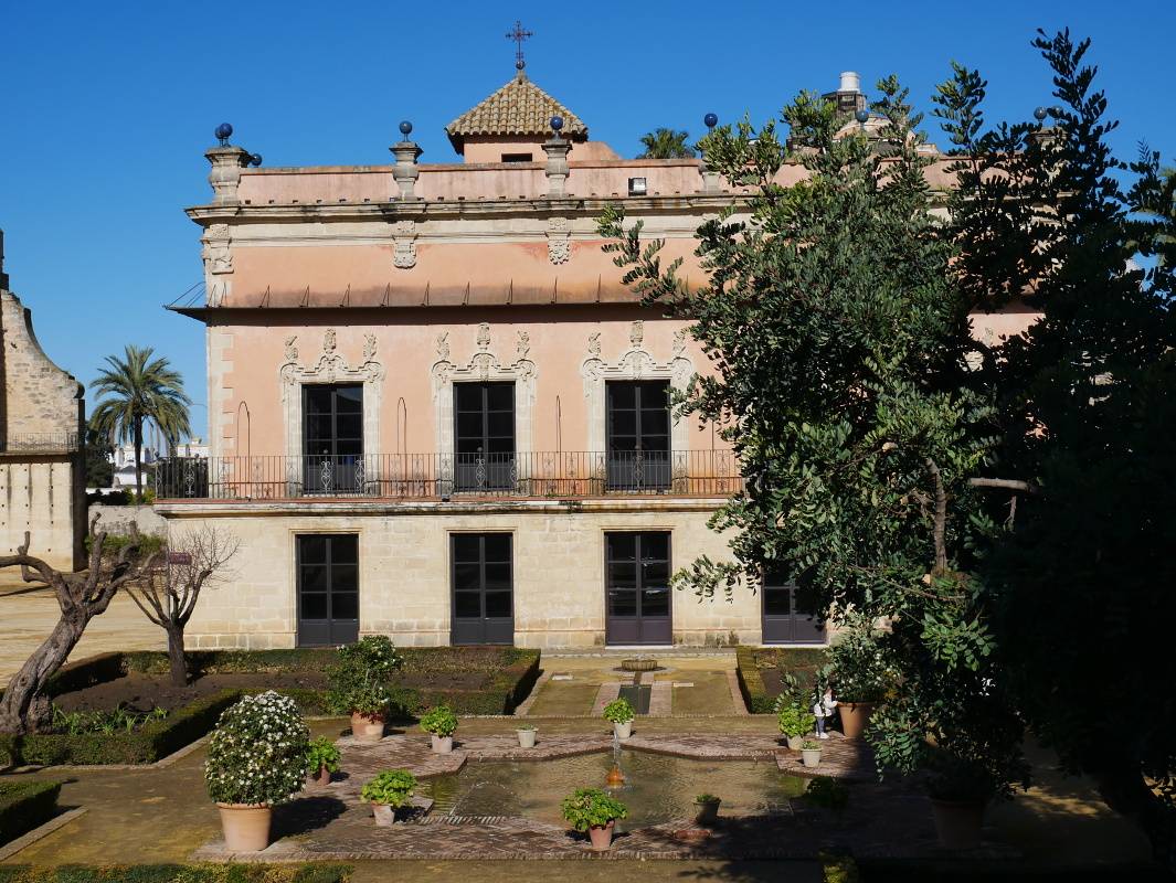 Alcazar - zhrady a Palc Villavicencio