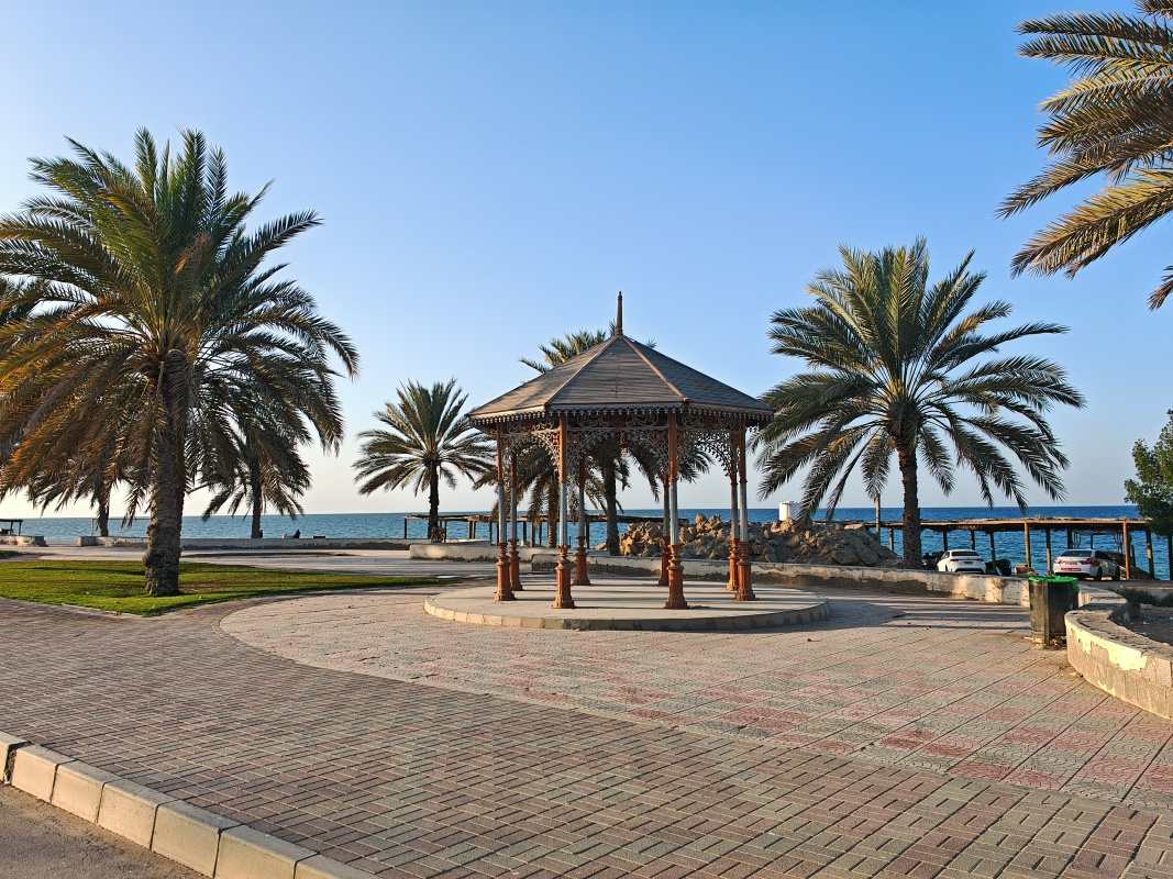 Naša pláž - medyi Ghubrah a Azaiba beach