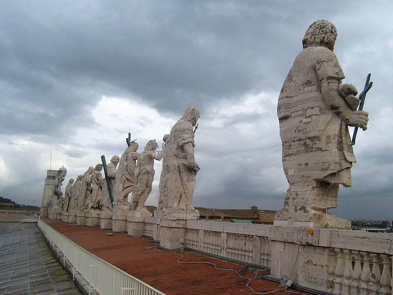 Bazilika sv. Petra - priečelie baziliky od zadu :)