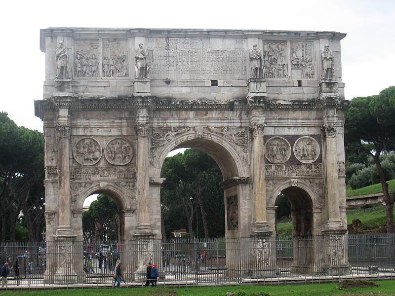Konštantínov víťazný oblúk (Arco di Costantino)