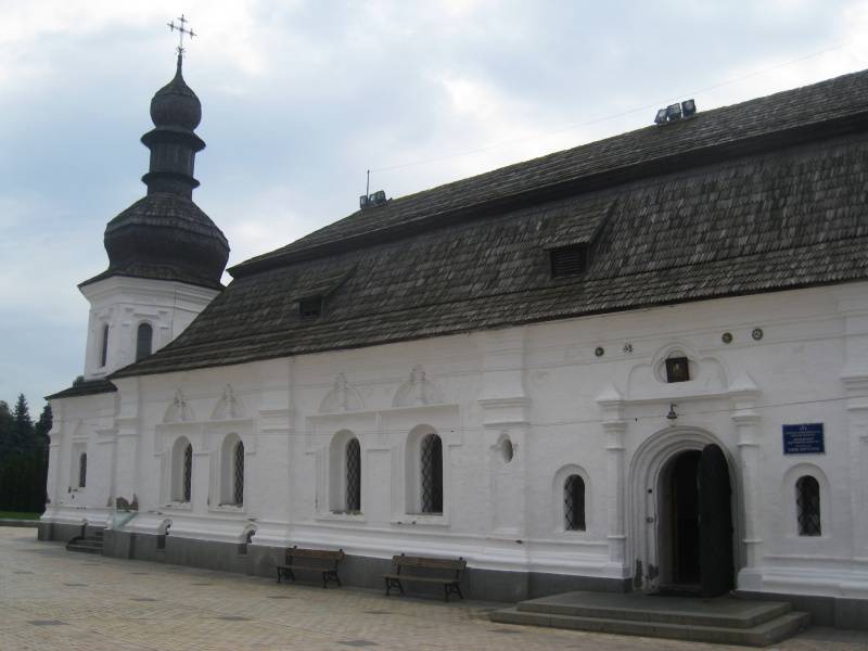 Zlatovrchý chrám sv. Michala