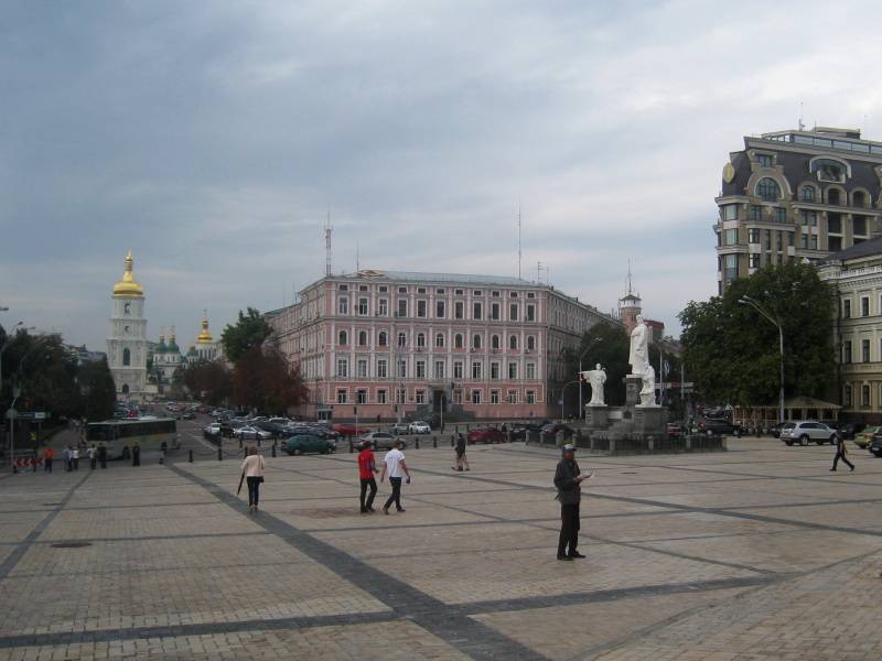 Michajlovské námestie
