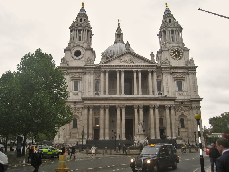 st. Paul Cathedral - vstup