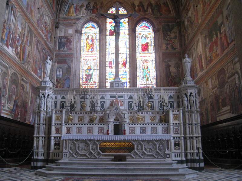 Bazilika Santa Maria Novella - kaplnka za hl. oltárom
