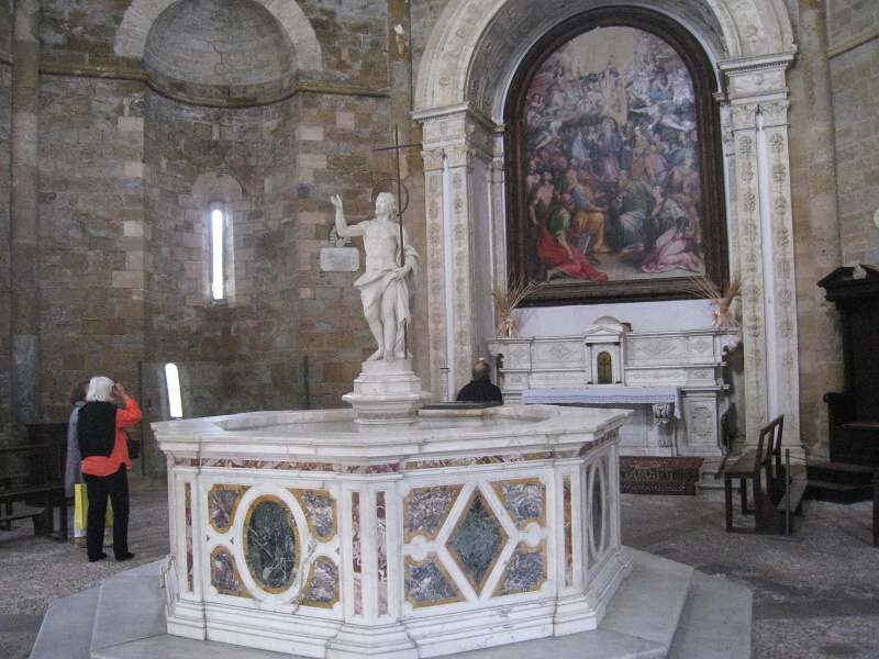 Volterra - Krstiteľnica (Baptisterium)