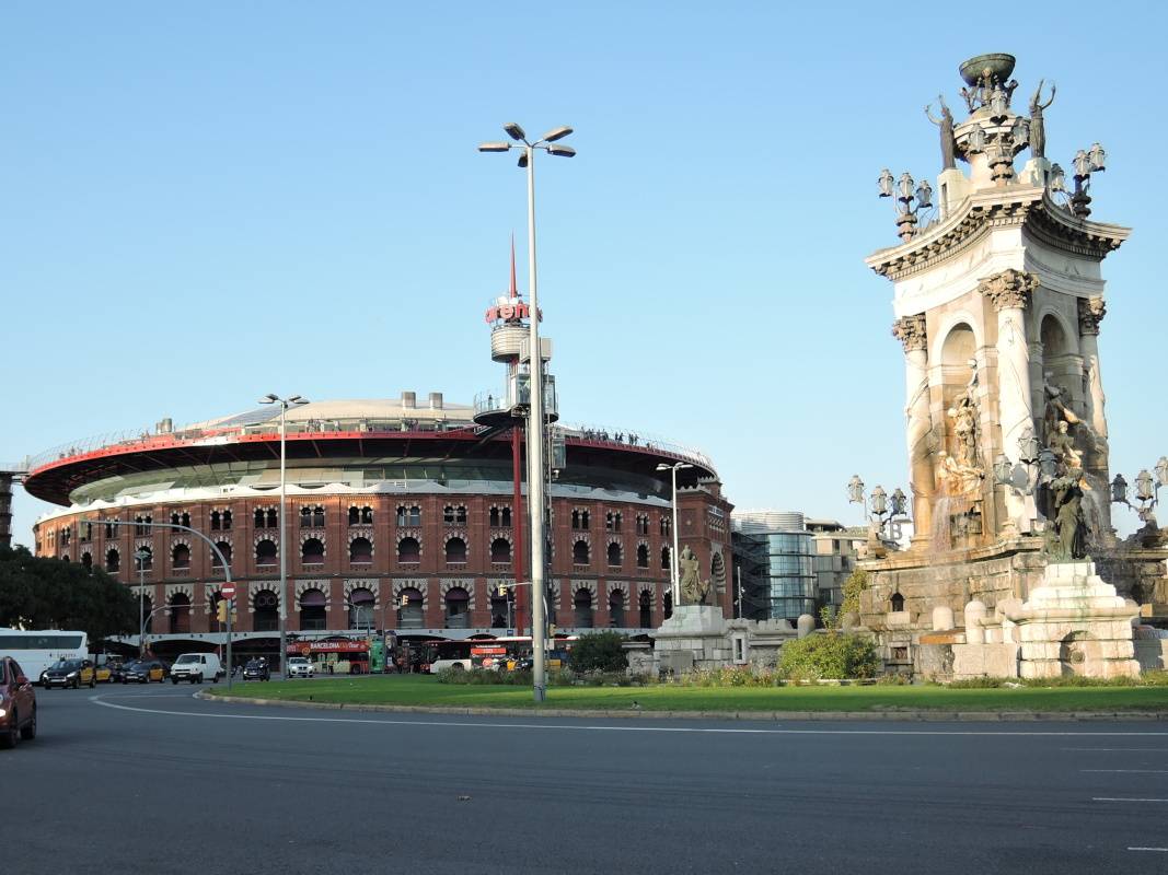 Nákupné centrum Aréna na Placa Espanya