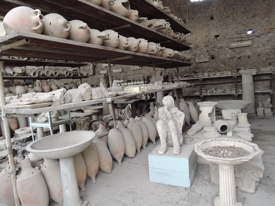 Sklad archeologického materiálu