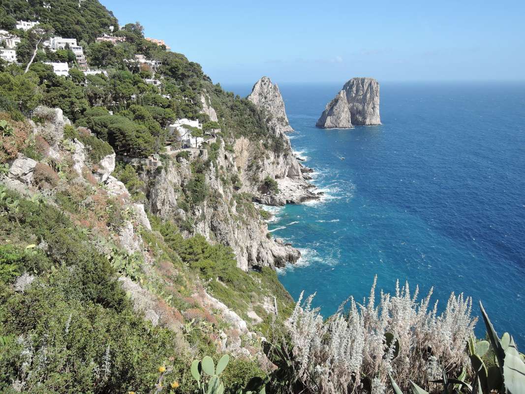 Capri - Kartuziánsky kláštor - najkrajšie Faraglioni :)