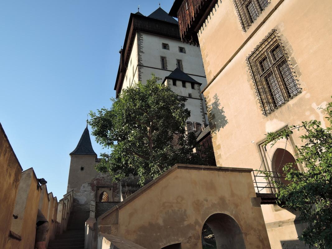 Mariánska a Veľká veža vzadu