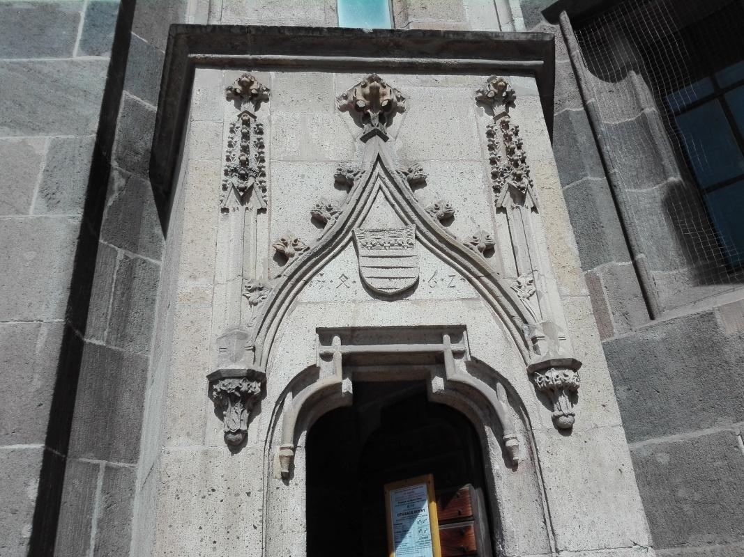 Dóm sv. Alžbety - Žigmundova veža - vstup