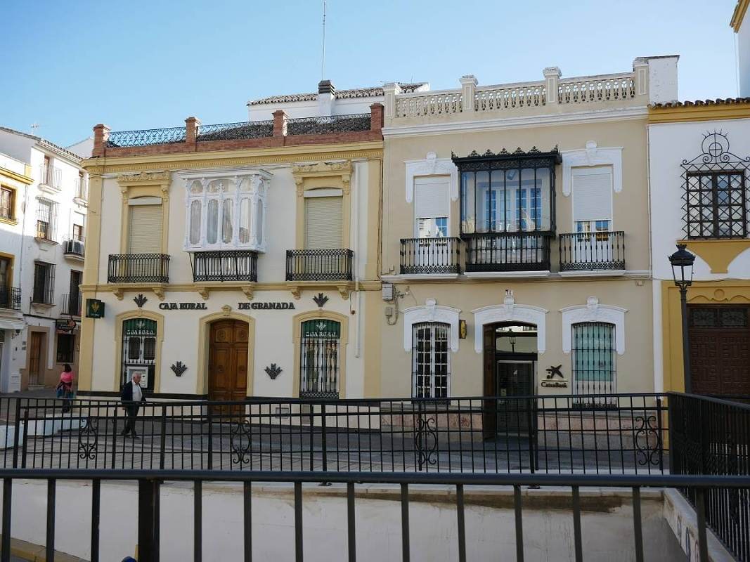 Plaza del Socorro - honosné mestské domy