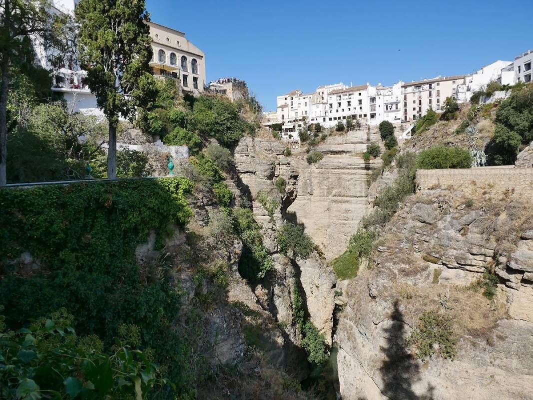 La Casa del Rey Moro - výhľad na kaňon Tajo, hore Mirador de Aldehuela
