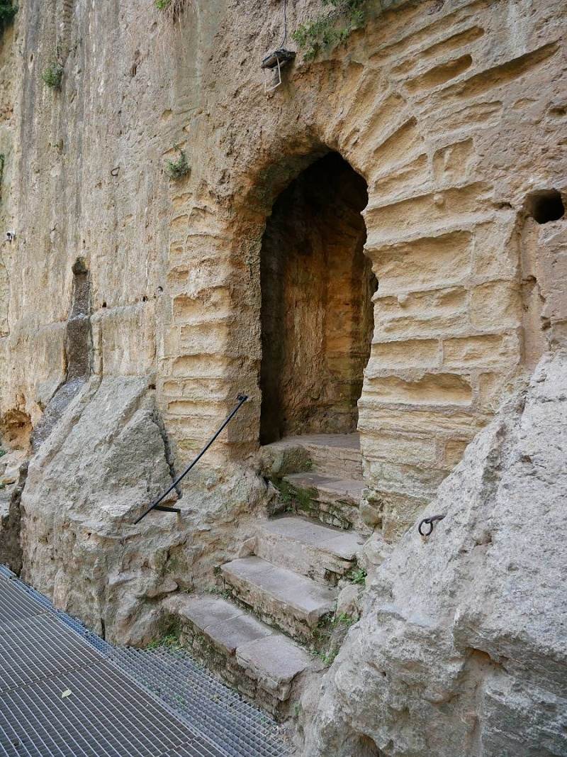 La Casa del Rey Moro - úroveň rieky, východ