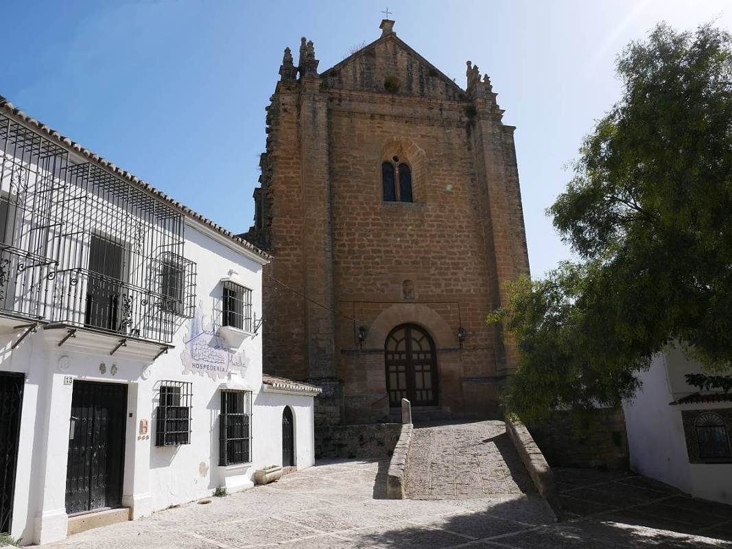 Kostol Ducha svätého (Iglesia del Espiritu Santo) - našli sme vstup
