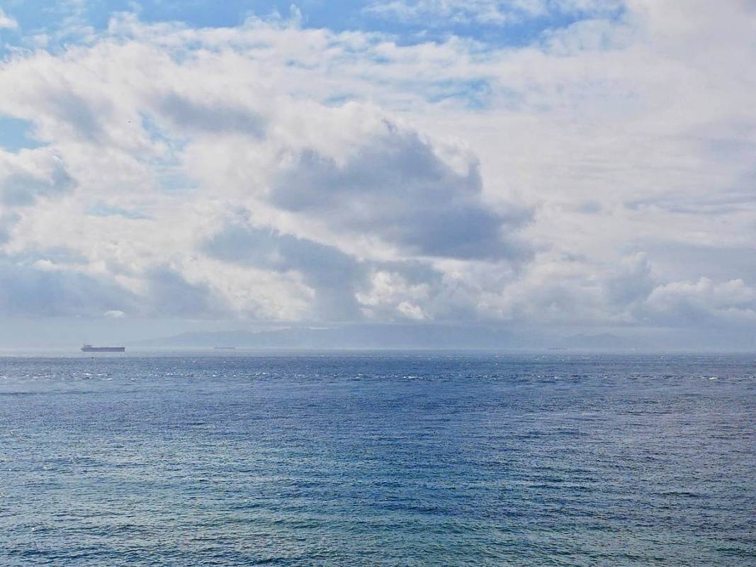 Great Europa point - vidím Afriku!