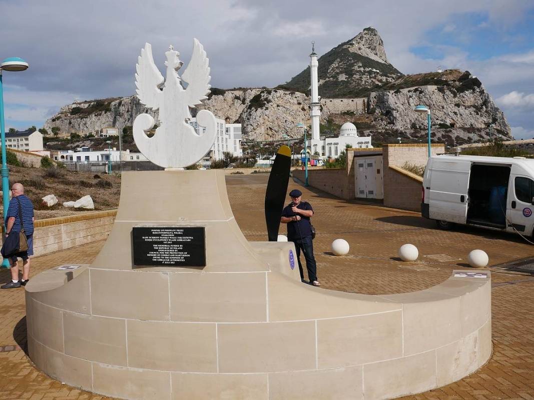 Great Europa point