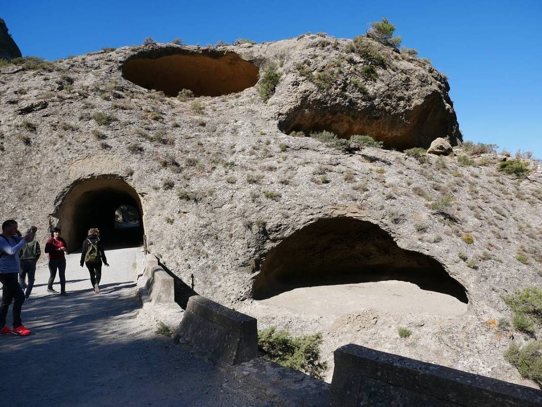 Cesta k platenej časti Caminita