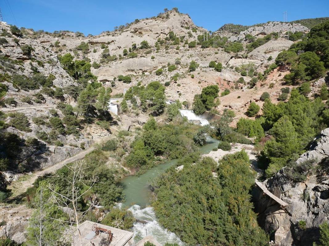 Caminito del Rey - údolie s kaskádami Gaitanejo