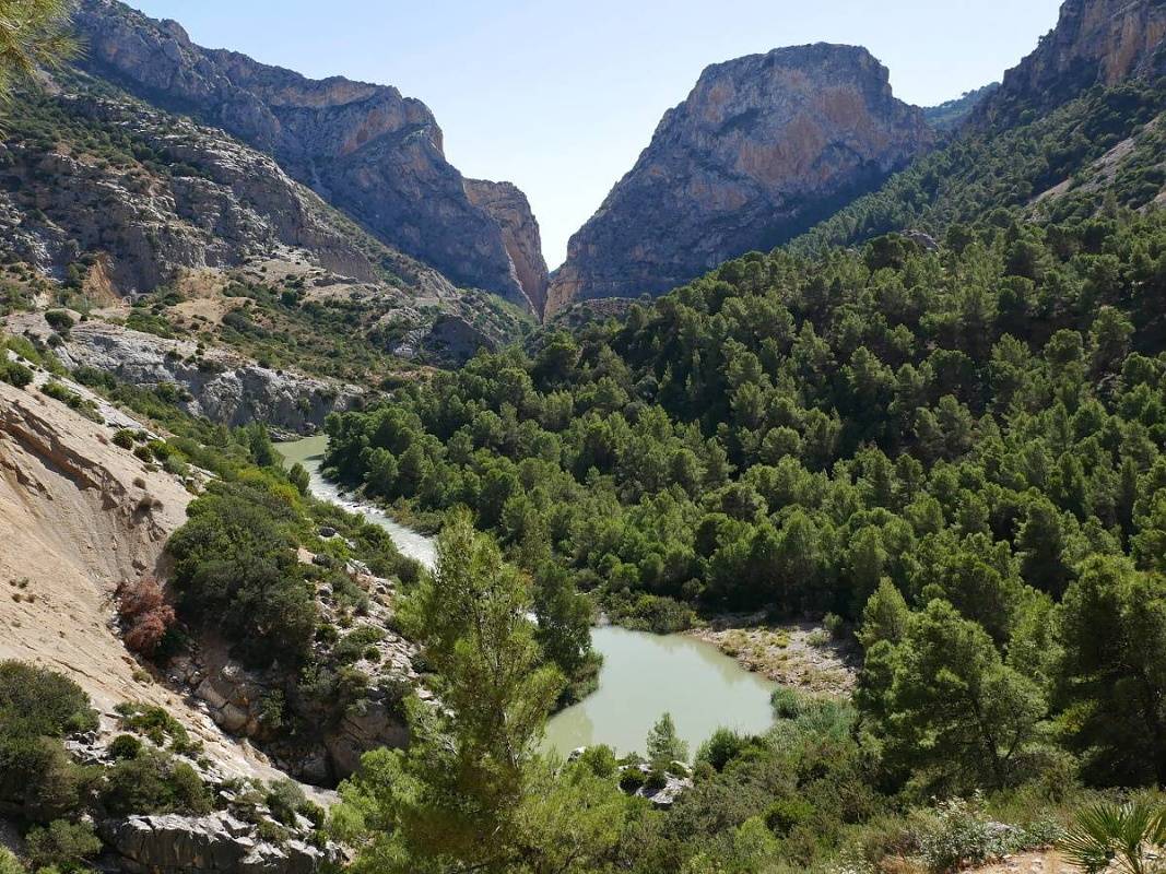 Caminito del Rey - údolie ... tam ideme ...