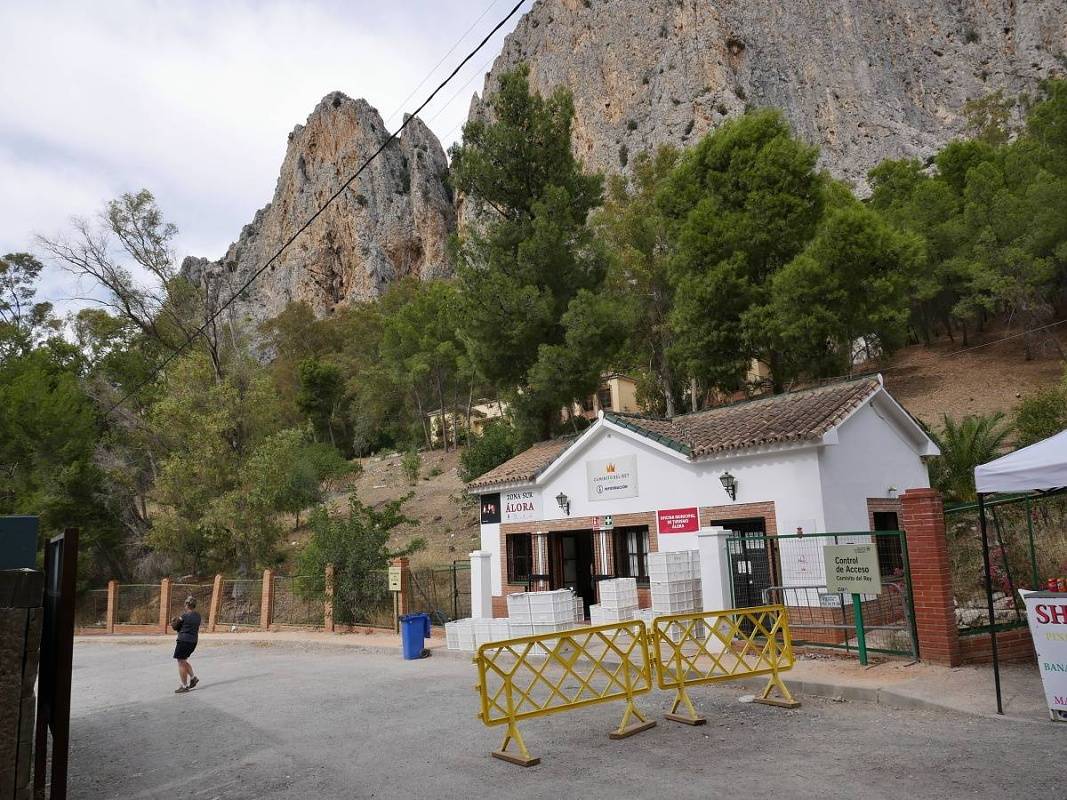 Caminito del Rey - koniec platenej časti - odovzdávame prilby