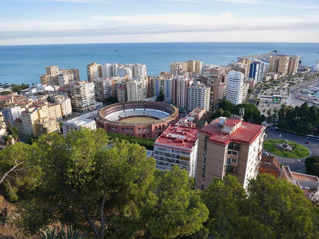 Malaga - výhľad Gibralfaro - býčia aréna