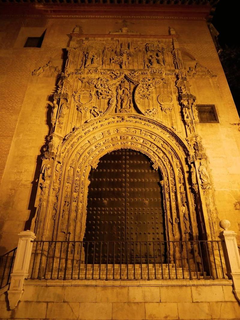 Malaga - večerná Katedrála