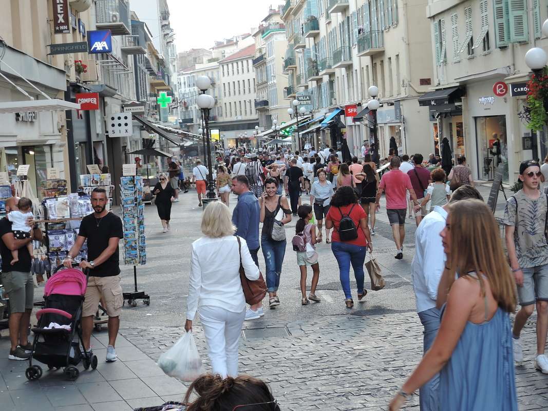 Rue Massena