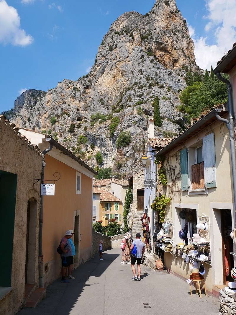 Moustiers Sainte Marie