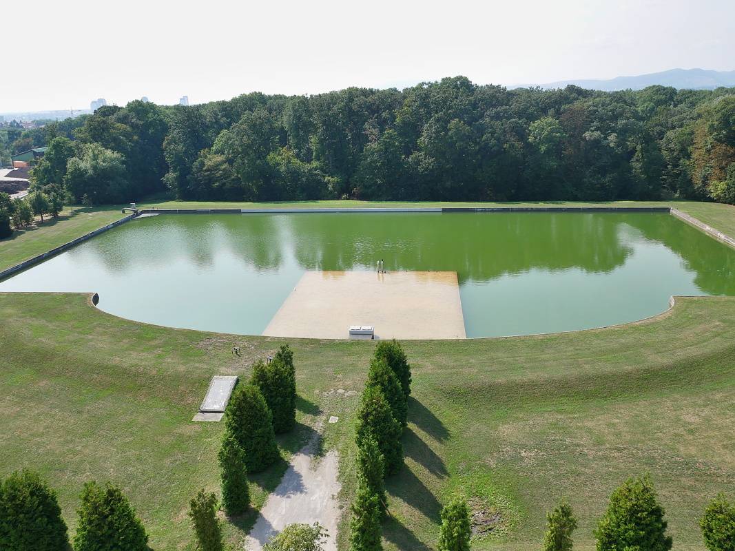 Výhľad za Gloriette