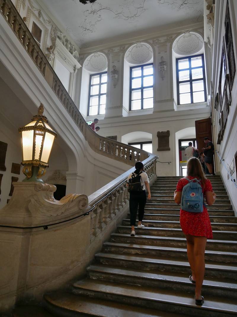 Rakúska národná knižnica, schodisko do Veľkej sály
