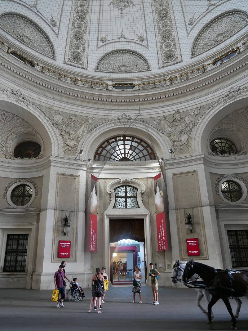 Hofburg, nový vstup, vstup do Sissi múzea