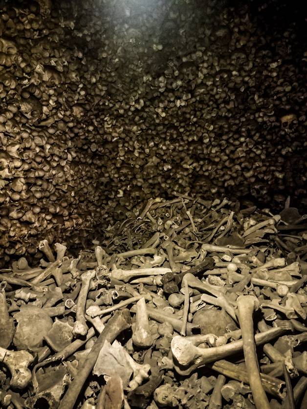 Katedrála sv. Štefana - katakomby, zdroj: https://amyscrypt. com /haunted-places- vienna-austria/