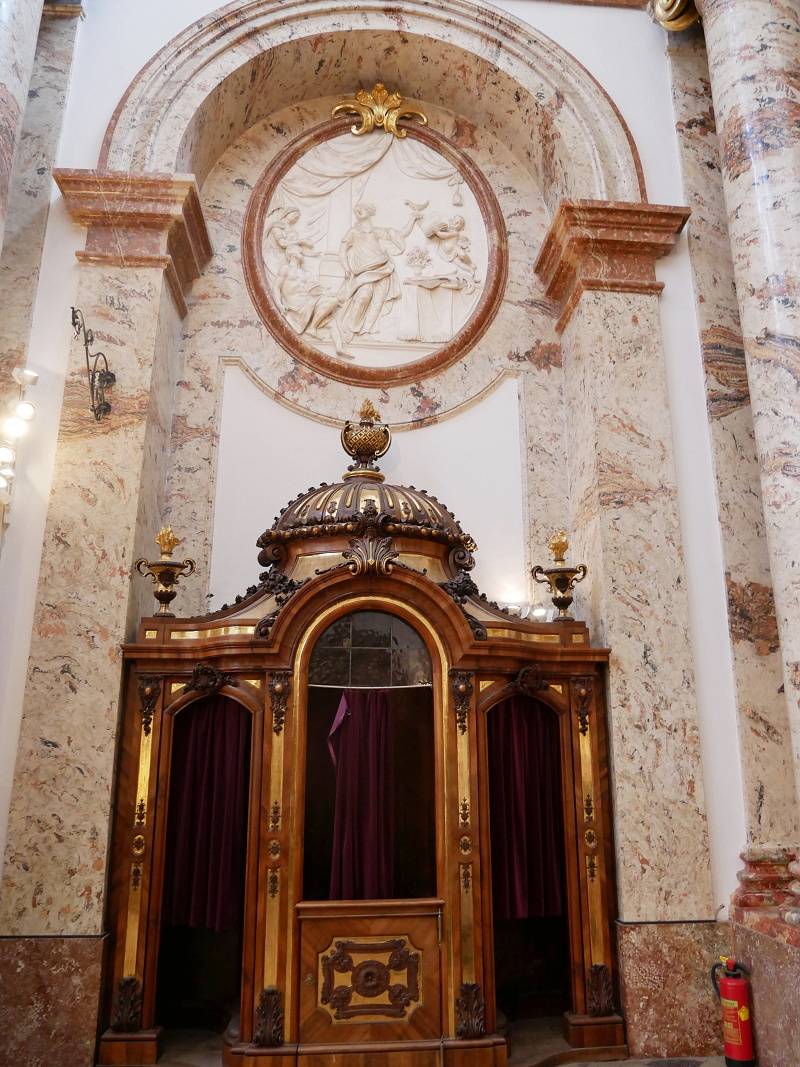 Kostol sv. Karola Boromejského - jedna z historických spovedlníc